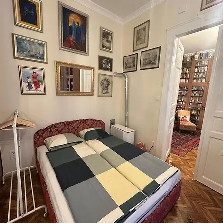 Daire Prater Art Budapeşte